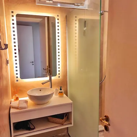 Theater Penthouse Lägenhet Corfu (city)